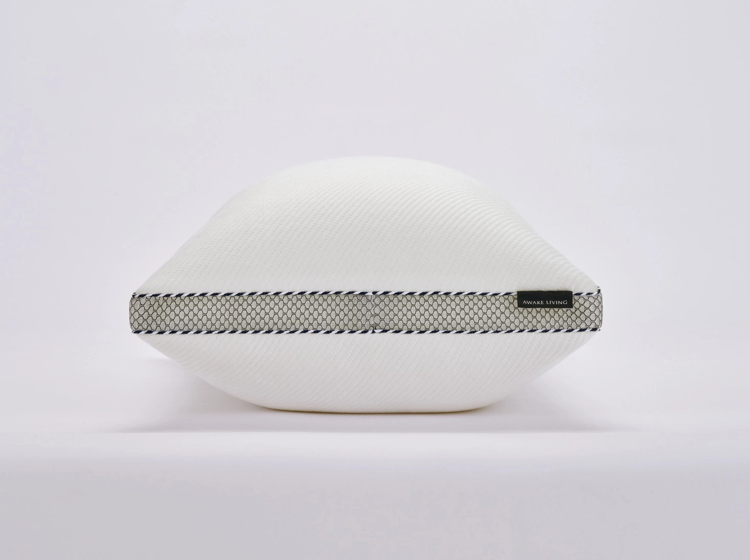 天絲透氣獨立筒枕產品特色 - 超細中空纖維 澎彈透氣