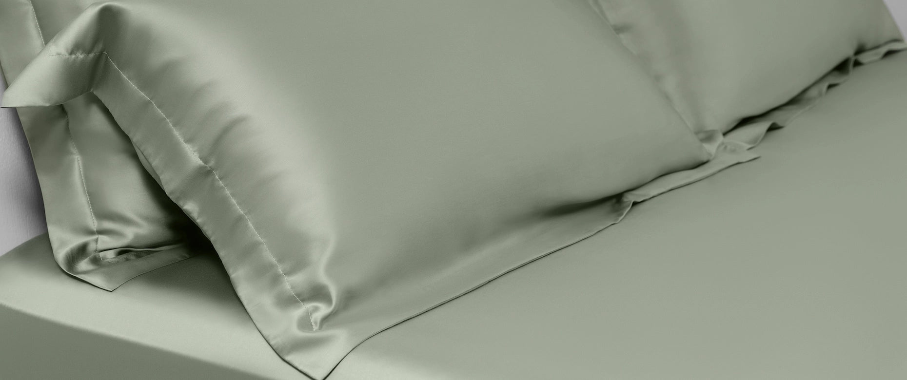 100 支雙股紗天絲™床包 + 枕套組合 - 500 織萊賽爾 100% TENCEL 鼠尾草綠產品情境照 - 3